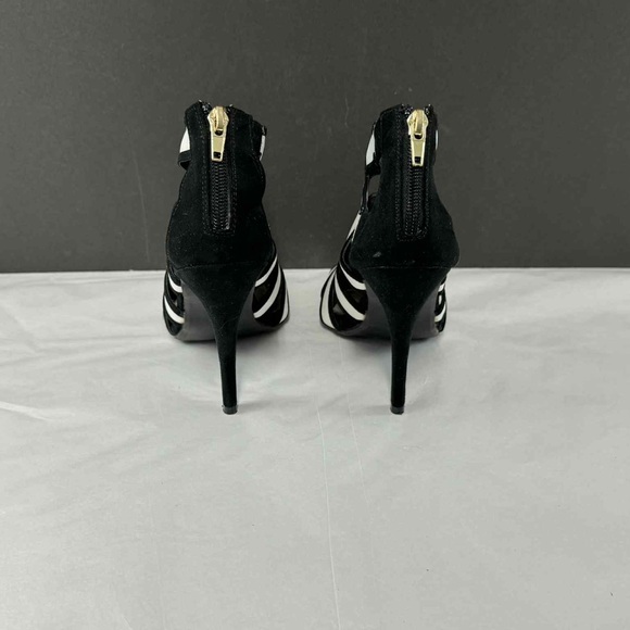 Elegant Black and White Women's Heels - Picture 5 of 8